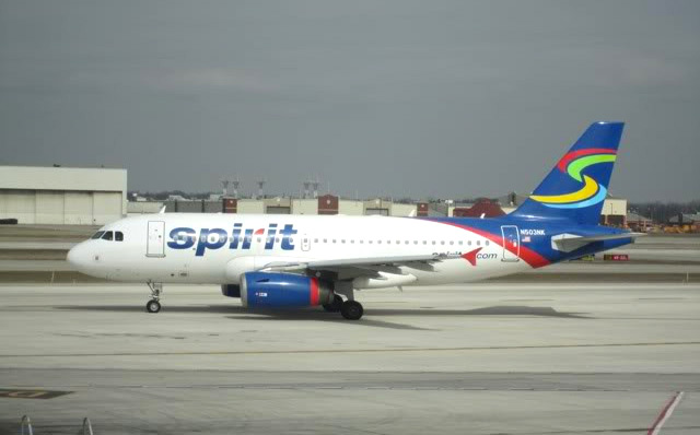 美国精神航空公司（Spirit Airlines）新品牌形象设计----深圳品牌设计